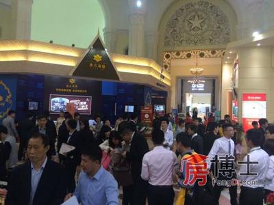房展會(huì)首日:房企轉(zhuǎn)戰(zhàn)移動(dòng)營(yíng)銷(xiāo) 改善型客戶增多_上海房地產(chǎn)綜合門(mén)戶_上海房博士
