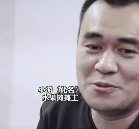 上海獨居老人三百萬房產(chǎn)給小伙引來親戚打官司,一審判決下來了